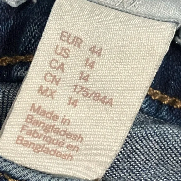 🌟H & M Woman size US 14 jeans - Picture 2 of 10